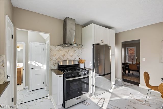 3582 Raymont Boulevard, University Heights, OH 44118