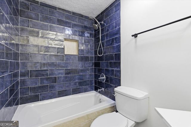 307 Glenleaf Drive, Peachtree Corners, GA 30092