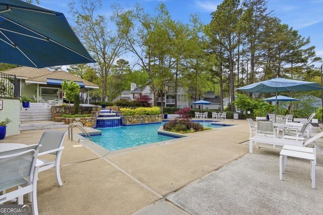 307 Glenleaf Drive, Peachtree Corners, GA 30092