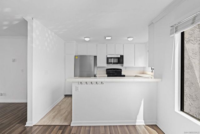 3209 Midway Dr 203, San Diego, CA 92110