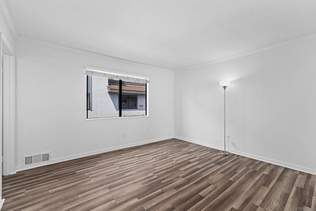 3209 Midway Dr 203, San Diego, CA 92110