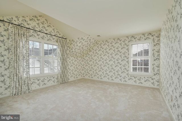 300 LISA OAKS WAY, Rockville, MD 20850