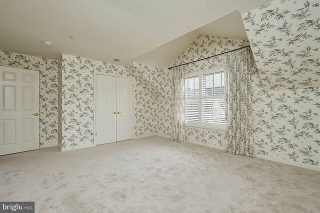 300 LISA OAKS WAY, Rockville, MD 20850