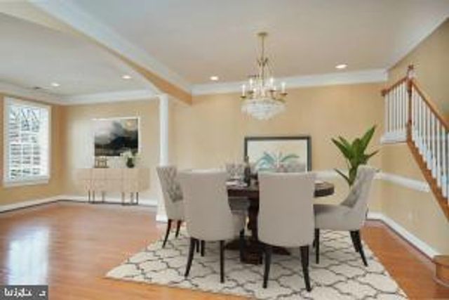 300 LISA OAKS WAY, Rockville, MD 20850