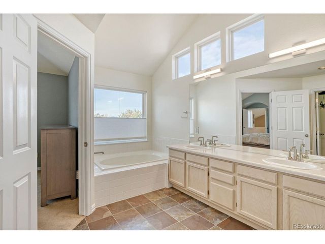 1011 S Valentia St 132, Denver, CO 80247