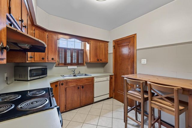 5715 11th Avenue S, Minneapolis, MN 55417
