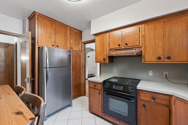 5715 11th Avenue S, Minneapolis, MN 55417