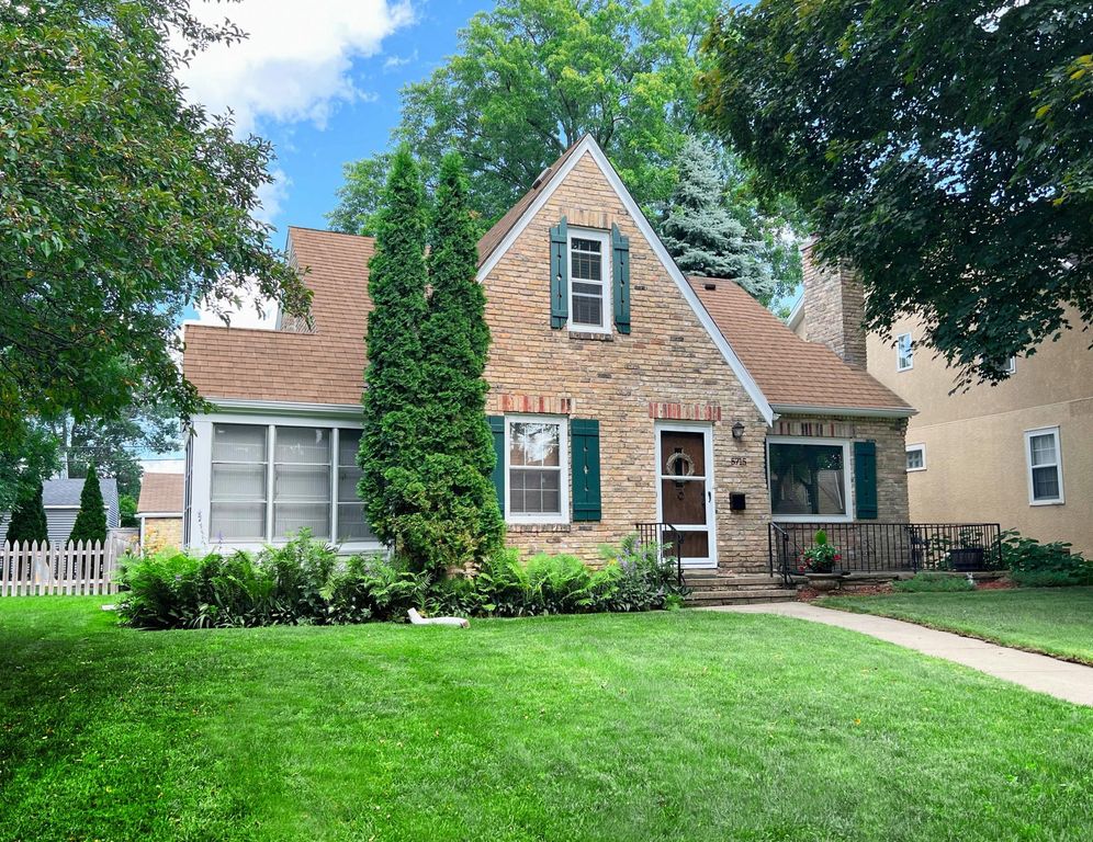5715 11th Avenue S, Minneapolis, MN 55417