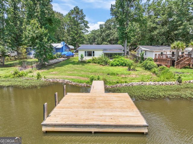 178 Southern Shores Road, Jackson, GA 30233