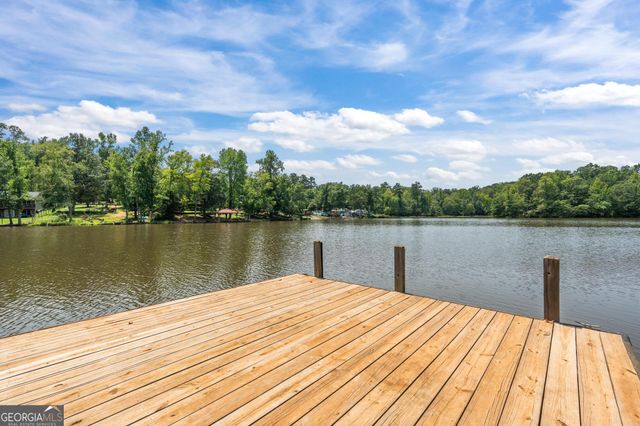178 Southern Shores Road, Jackson, GA 30233
