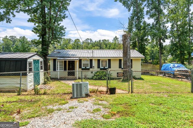178 Southern Shores Road, Jackson, GA 30233