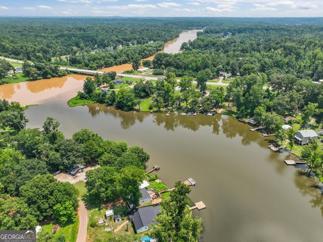 178 Southern Shores Road, Jackson, GA 30233