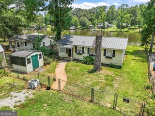 178 Southern Shores Road, Jackson, GA 30233