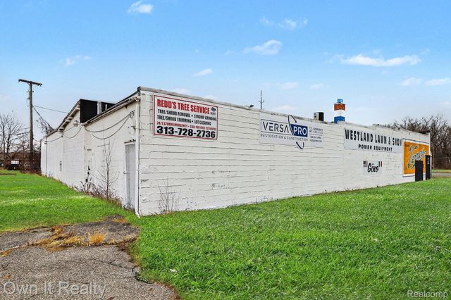 27427 Joy Road, Westland, MI 48185