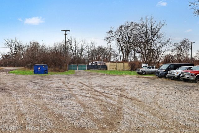 27427 Joy Road, Westland, MI 48185