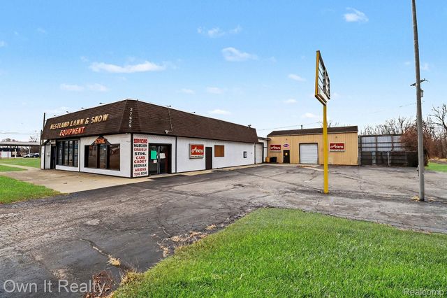 27427 Joy Road, Westland, MI 48185