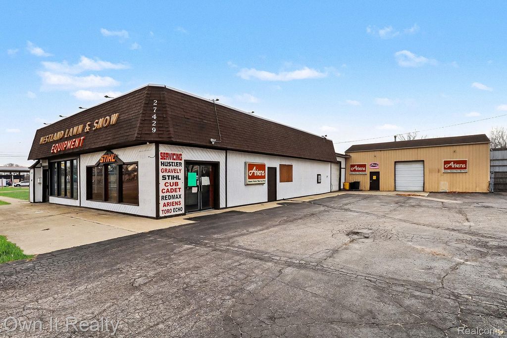 27427 Joy Road, Westland, MI 48185