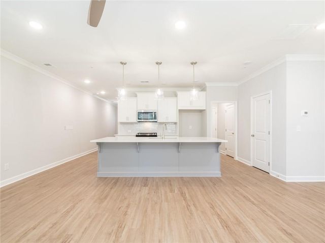 546 Feldspar Way, Lawrenceville, GA 30043