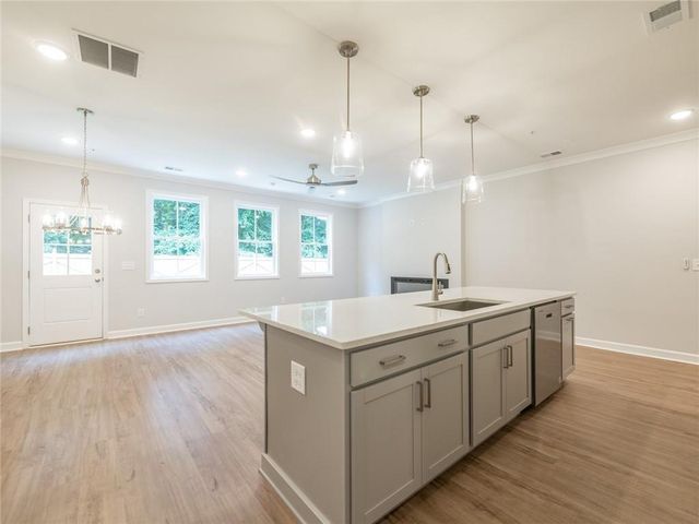 546 Feldspar Way, Lawrenceville, GA 30043