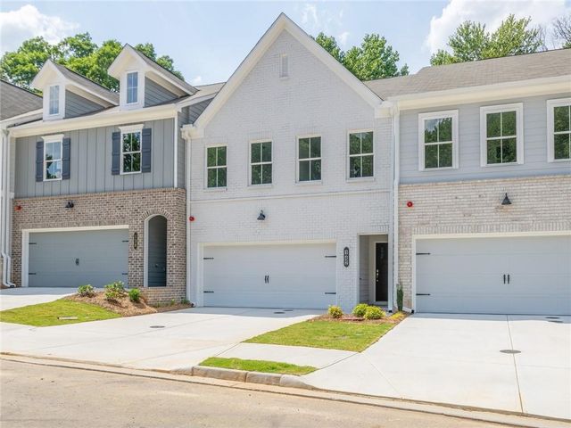546 Feldspar Way, Lawrenceville, GA 30043