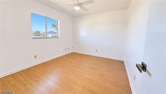 302 SE 1st PL, Cape Coral, FL 33990
