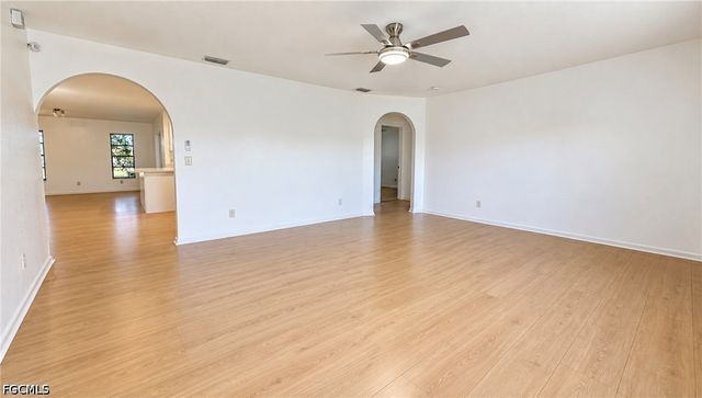 302 SE 1st PL, Cape Coral, FL 33990