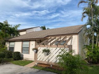 118 Sherwood Circle 8d, Jupiter, FL 33458
