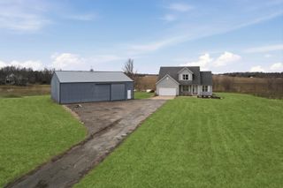 3812 N 600 E, Rolling Prairie, IN 46371