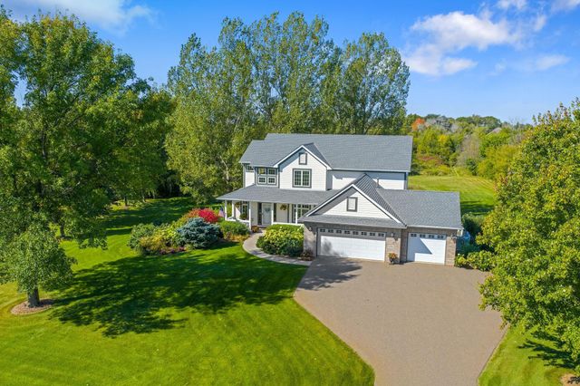 5135 Country Circle, Loretto, MN 55357