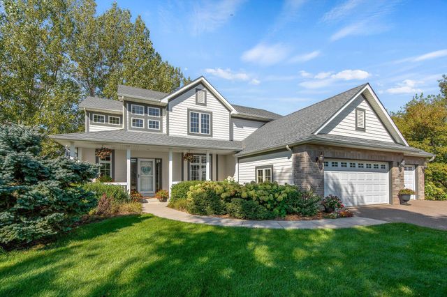 5135 Country Circle, Loretto, MN 55357