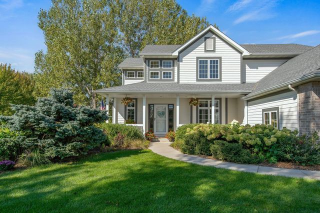 5135 Country Circle, Loretto, MN 55357