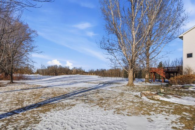 5135 Country Circle, Loretto, MN 55357