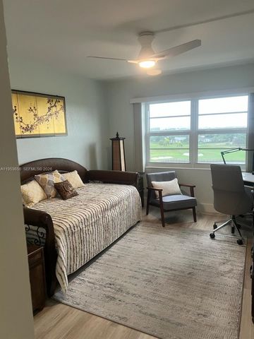 2500 NE 48th Ln 607, Fort Lauderdale, FL 33308