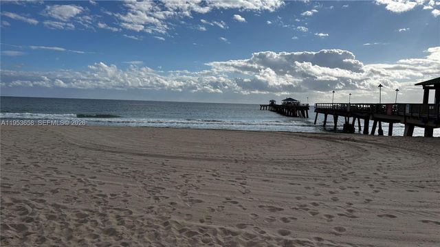 2500 NE 48th Ln 607, Fort Lauderdale, FL 33308