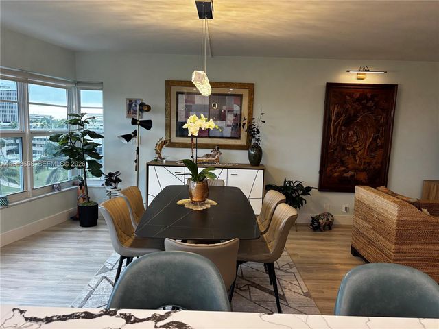 2500 NE 48th Ln 607, Fort Lauderdale, FL 33308