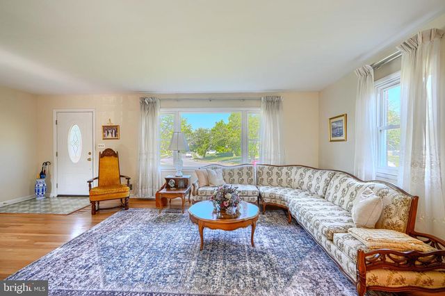 815 BRANFORD CIR, Lutherville Timonium, MD 21093