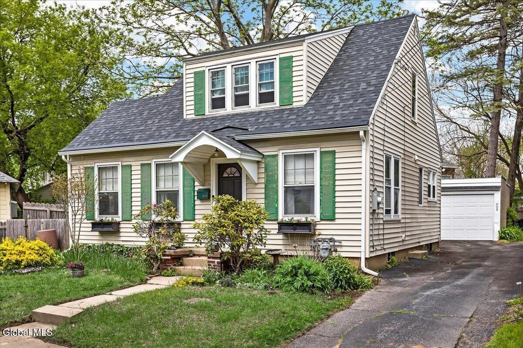 210 Lincoln Street, Scotia, NY 12302