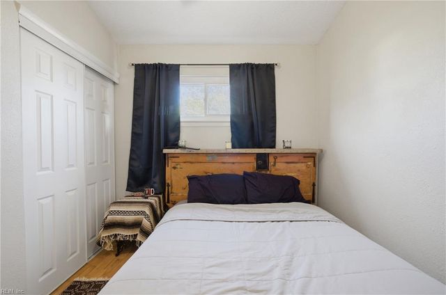 5009 Whitman LN, Virginia Beach, VA 23455