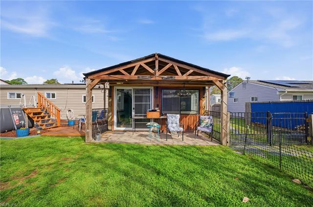 5009 Whitman LN, Virginia Beach, VA 23455