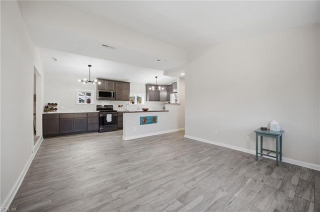 5009 Whitman LN, Virginia Beach, VA 23455