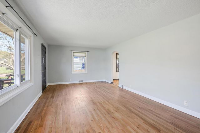 2930 Bay Street, Minnetonka, MN 55391