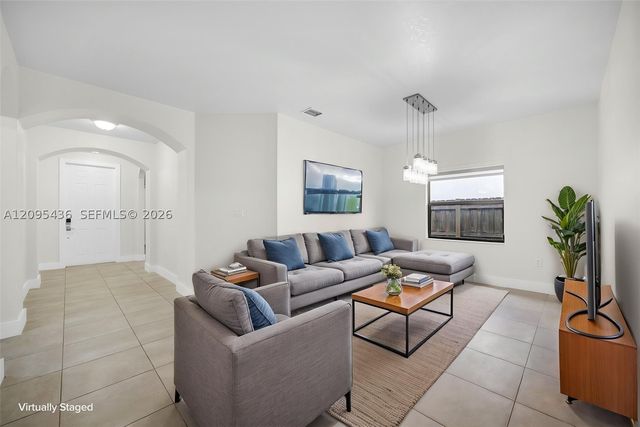 11815 SW 236th St, Homestead, FL 33032