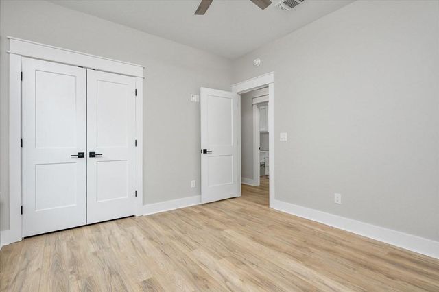 911 Augusta Drive, Lufkin, TX 75901