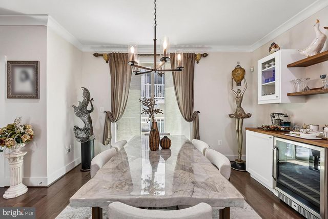 2865 LOWEN VALLEY RD, Alexandria, VA 22303