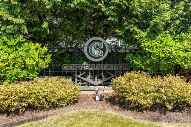 6908 288th Street NW, Stanwood, WA 98292
