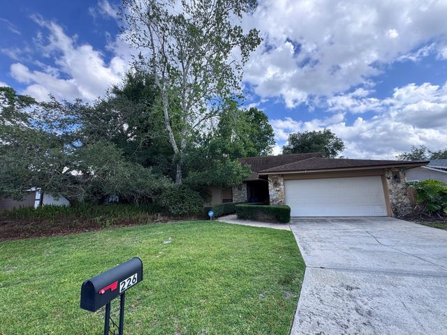 226 W CUMBERLAND CIRCLE, Longwood, FL 32779