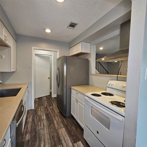 3931 N Garland Avenue 4, Garland, TX 75040