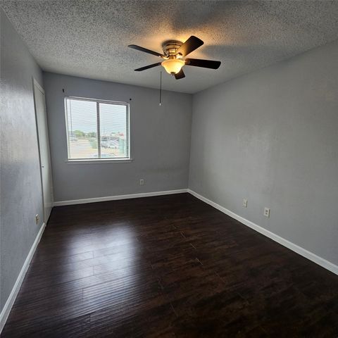 3931 N Garland Avenue 4, Garland, TX 75040