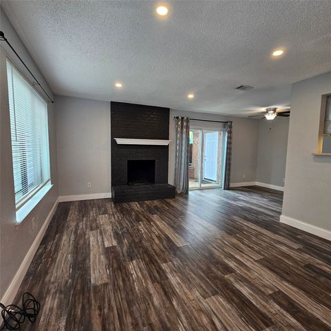 3931 N Garland Avenue 4, Garland, TX 75040