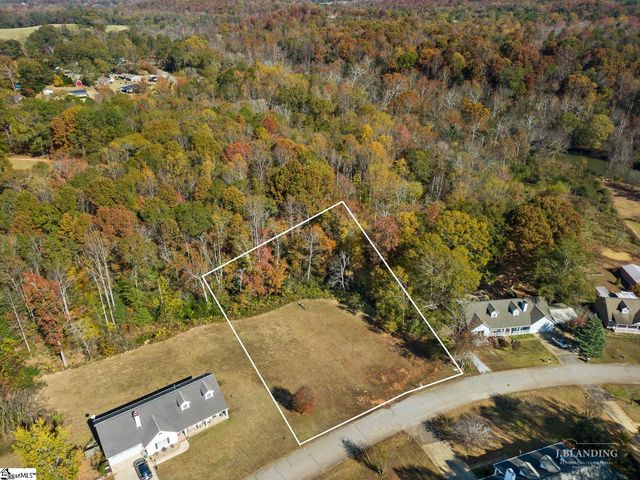 416 Woodfield Drive, Piedmont, SC 29673